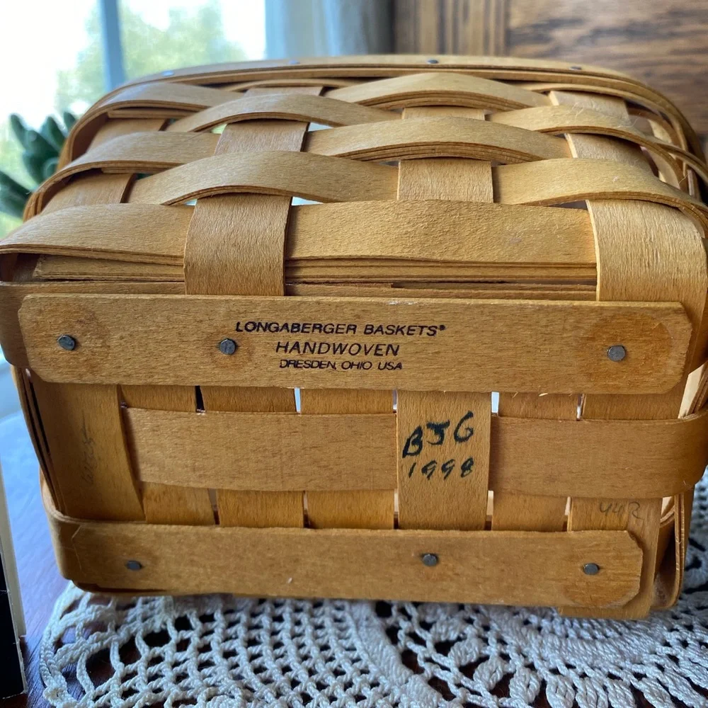 2 Longaberger Baskets 1988 & 2002 EUC